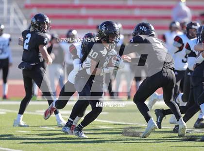 Thumbnail 2 in Limon vs. Strasburg (CHSAA 1A State Championship) photogallery.
