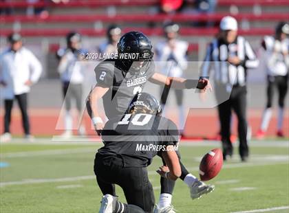 Thumbnail 3 in Limon vs. Strasburg (CHSAA 1A State Championship) photogallery.