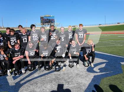 Thumbnail 2 in Limon vs. Strasburg (CHSAA 1A State Championship) photogallery.