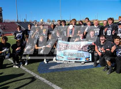 Thumbnail 1 in Limon vs. Strasburg (CHSAA 1A State Championship) photogallery.