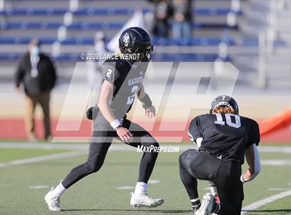 Thumbnail 2 in Limon vs. Strasburg (CHSAA 1A State Championship) photogallery.