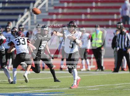 Thumbnail 1 in Limon vs. Strasburg (CHSAA 1A State Championship) photogallery.