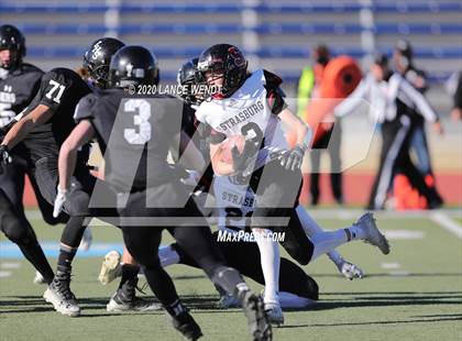 Thumbnail 2 in Limon vs. Strasburg (CHSAA 1A State Championship) photogallery.