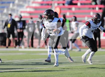 Thumbnail 1 in Limon vs. Strasburg (CHSAA 1A State Championship) photogallery.