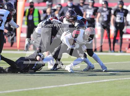 Thumbnail 2 in Limon vs. Strasburg (CHSAA 1A State Championship) photogallery.