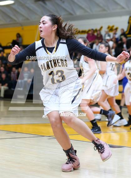 Thumbnail 2 in Newburry Park vs. Westlake photogallery.
