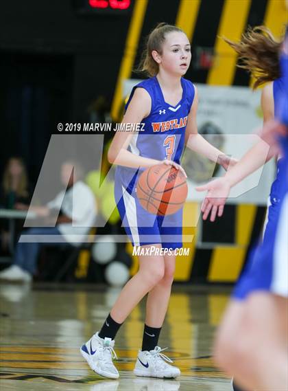 Thumbnail 2 in Newburry Park vs. Westlake photogallery.