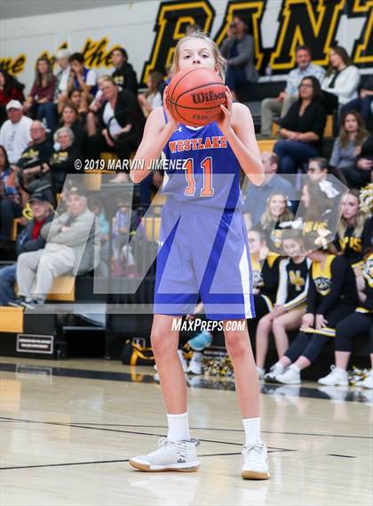 Thumbnail 2 in Newburry Park vs. Westlake photogallery.