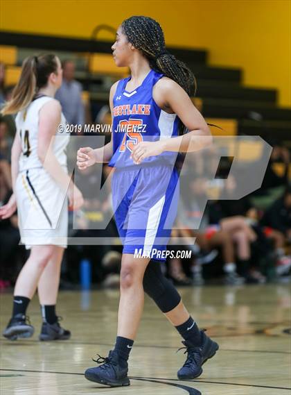 Thumbnail 1 in Newburry Park vs. Westlake photogallery.