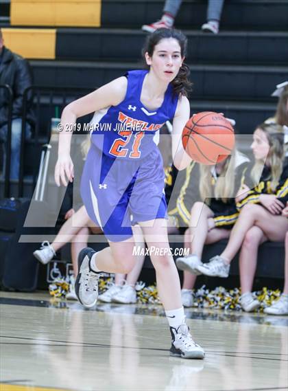 Thumbnail 2 in Newburry Park vs. Westlake photogallery.
