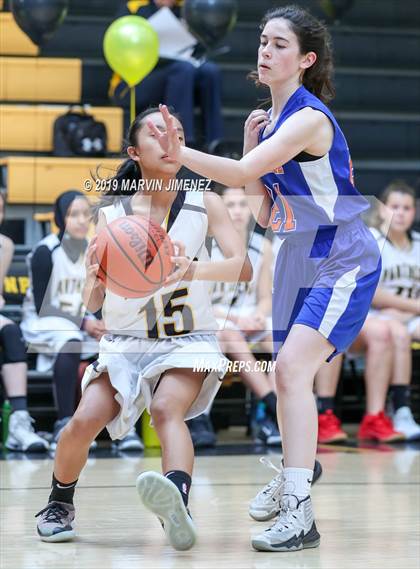 Thumbnail 2 in Newburry Park vs. Westlake photogallery.