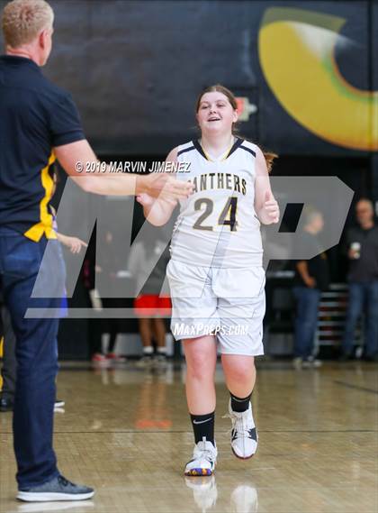Thumbnail 1 in Newburry Park vs. Westlake photogallery.