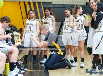 Thumbnail 3 in Newburry Park vs. Westlake photogallery.