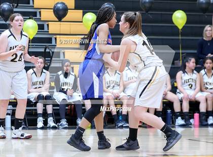 Thumbnail 2 in Newburry Park vs. Westlake photogallery.