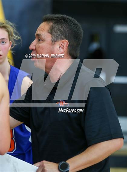 Thumbnail 3 in Newburry Park vs. Westlake photogallery.