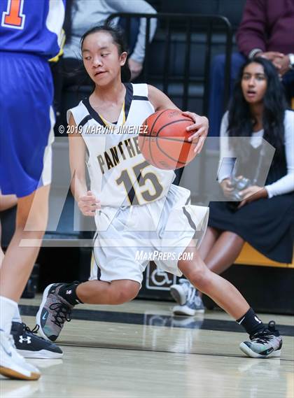 Thumbnail 1 in Newburry Park vs. Westlake photogallery.