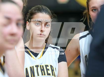 Thumbnail 2 in Newburry Park vs. Westlake photogallery.