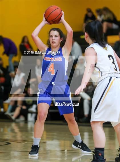 Thumbnail 1 in Newburry Park vs. Westlake photogallery.