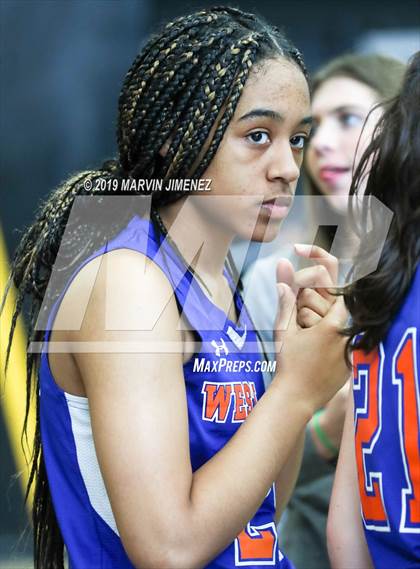Thumbnail 2 in Newburry Park vs. Westlake photogallery.