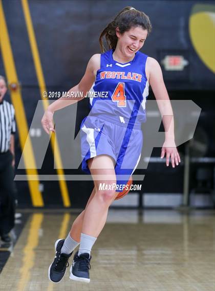 Thumbnail 1 in Newburry Park vs. Westlake photogallery.