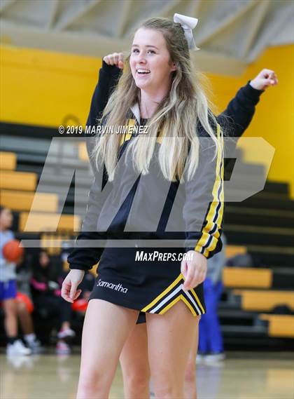 Thumbnail 2 in Newburry Park vs. Westlake photogallery.