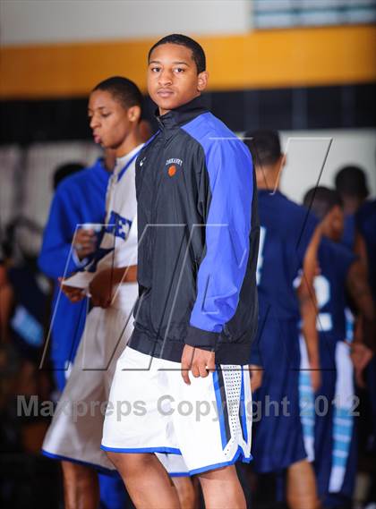 Thumbnail 3 in Alief Elsik @ Dekaney (McDonald's Texas Invitational) photogallery.
