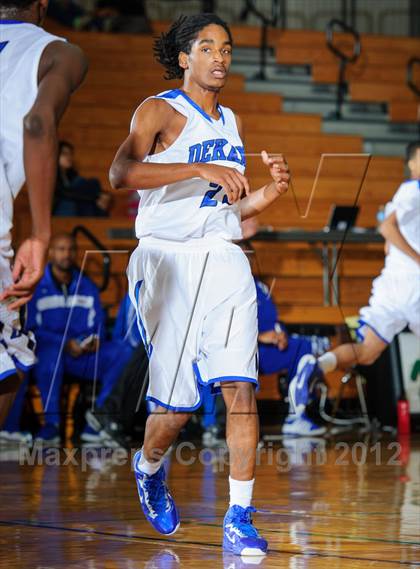 Thumbnail 3 in Alief Elsik @ Dekaney (McDonald's Texas Invitational) photogallery.