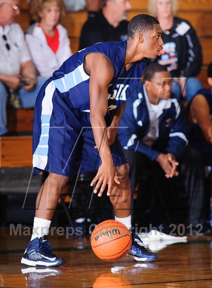Thumbnail 3 in Alief Elsik @ Dekaney (McDonald's Texas Invitational) photogallery.