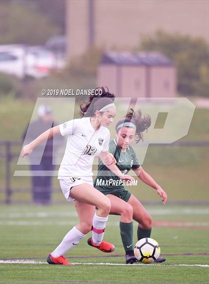 Thumbnail 1 in Sacred Heart Cathedral Preparatory vs Archbishop Mitty photogallery.