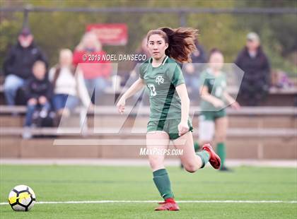 Thumbnail 3 in Sacred Heart Cathedral Preparatory vs Archbishop Mitty photogallery.