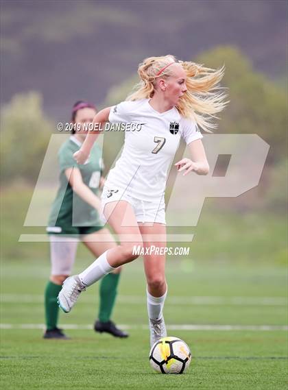 Thumbnail 3 in Sacred Heart Cathedral Preparatory vs Archbishop Mitty photogallery.