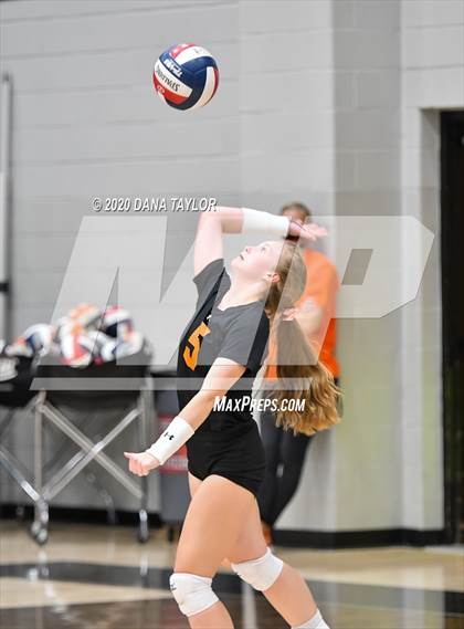 Thumbnail 2 in Argyle @ Springtown photogallery.