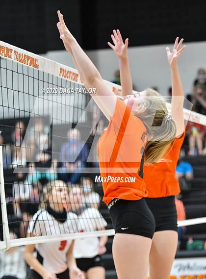 Thumbnail 2 in Argyle @ Springtown photogallery.