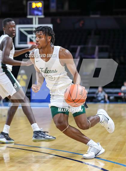 Thumbnail 3 in Liberty vs. Staley (MSHSAA Class 5 Sectional) photogallery.