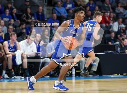 Thumbnail 1 in Liberty vs. Staley (MSHSAA Class 5 Sectional) photogallery.