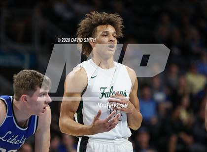 Thumbnail 3 in Liberty vs. Staley (MSHSAA Class 5 Sectional) photogallery.