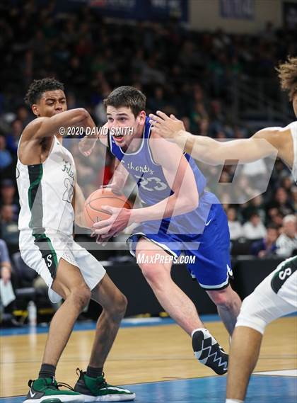 Thumbnail 2 in Liberty vs. Staley (MSHSAA Class 5 Sectional) photogallery.