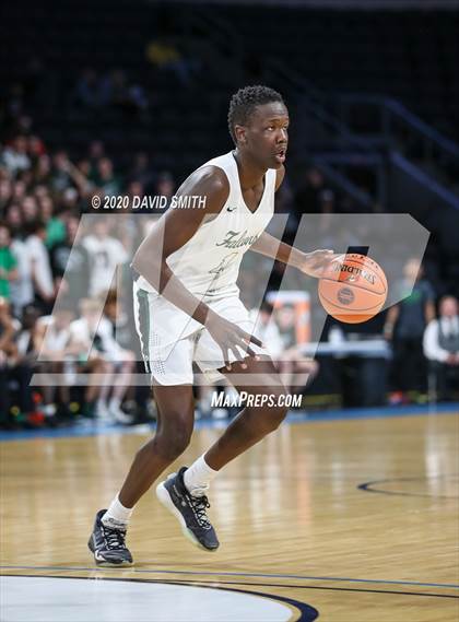 Thumbnail 1 in Liberty vs. Staley (MSHSAA Class 5 Sectional) photogallery.
