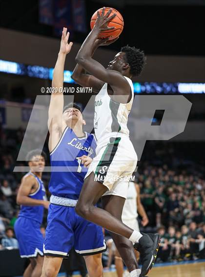Thumbnail 2 in Liberty vs. Staley (MSHSAA Class 5 Sectional) photogallery.
