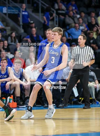 Thumbnail 2 in Liberty vs. Staley (MSHSAA Class 5 Sectional) photogallery.