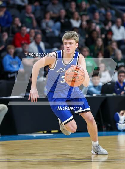 Thumbnail 3 in Liberty vs. Staley (MSHSAA Class 5 Sectional) photogallery.