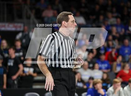 Thumbnail 3 in Liberty vs. Staley (MSHSAA Class 5 Sectional) photogallery.