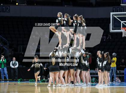 Thumbnail 2 in Liberty vs. Staley (MSHSAA Class 5 Sectional) photogallery.