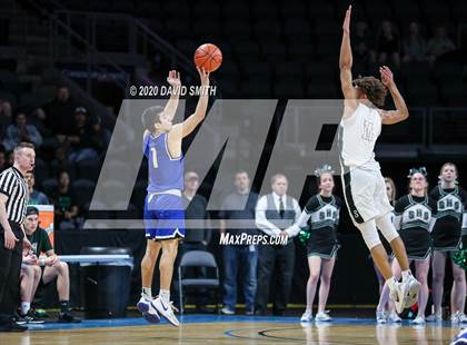Thumbnail 1 in Liberty vs. Staley (MSHSAA Class 5 Sectional) photogallery.