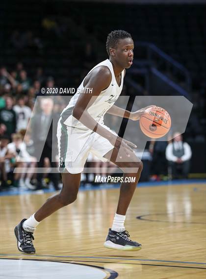 Thumbnail 2 in Liberty vs. Staley (MSHSAA Class 5 Sectional) photogallery.