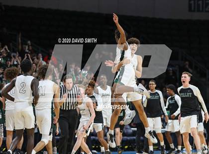 Thumbnail 3 in Liberty vs. Staley (MSHSAA Class 5 Sectional) photogallery.