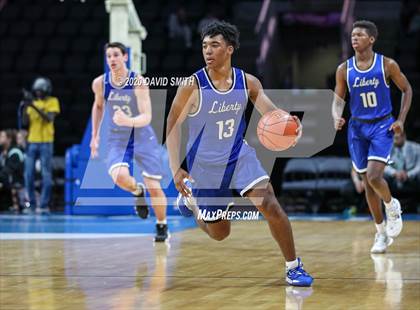 Thumbnail 3 in Liberty vs. Staley (MSHSAA Class 5 Sectional) photogallery.