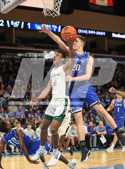 Thumbnail 2 in Liberty vs. Staley (MSHSAA Class 5 Sectional) photogallery.