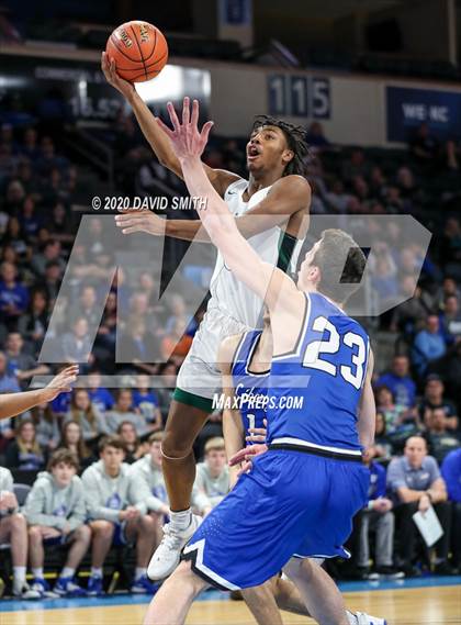 Thumbnail 3 in Liberty vs. Staley (MSHSAA Class 5 Sectional) photogallery.