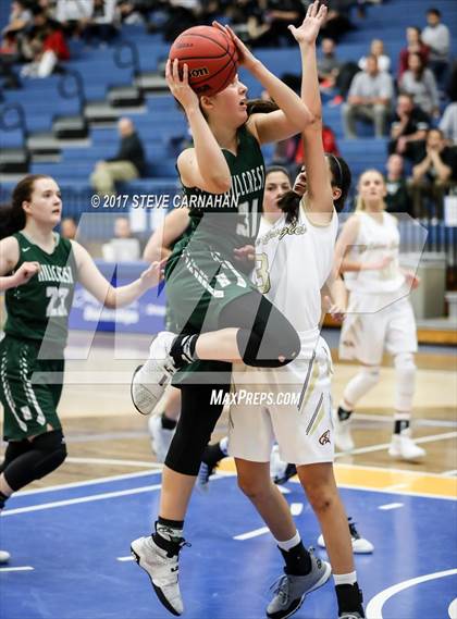 Thumbnail 1 in Hillcrest vs Maple Mountain (UHSAA 1st Round) photogallery.